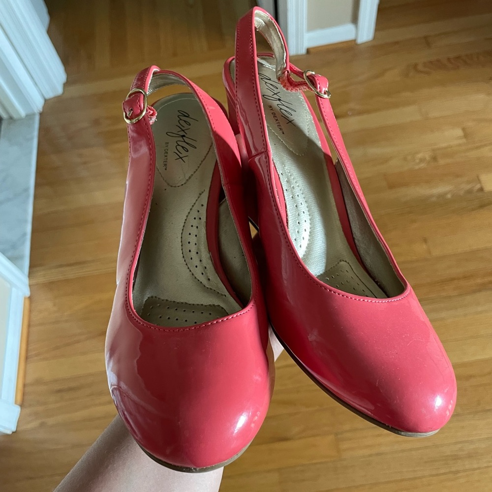 Coral heels